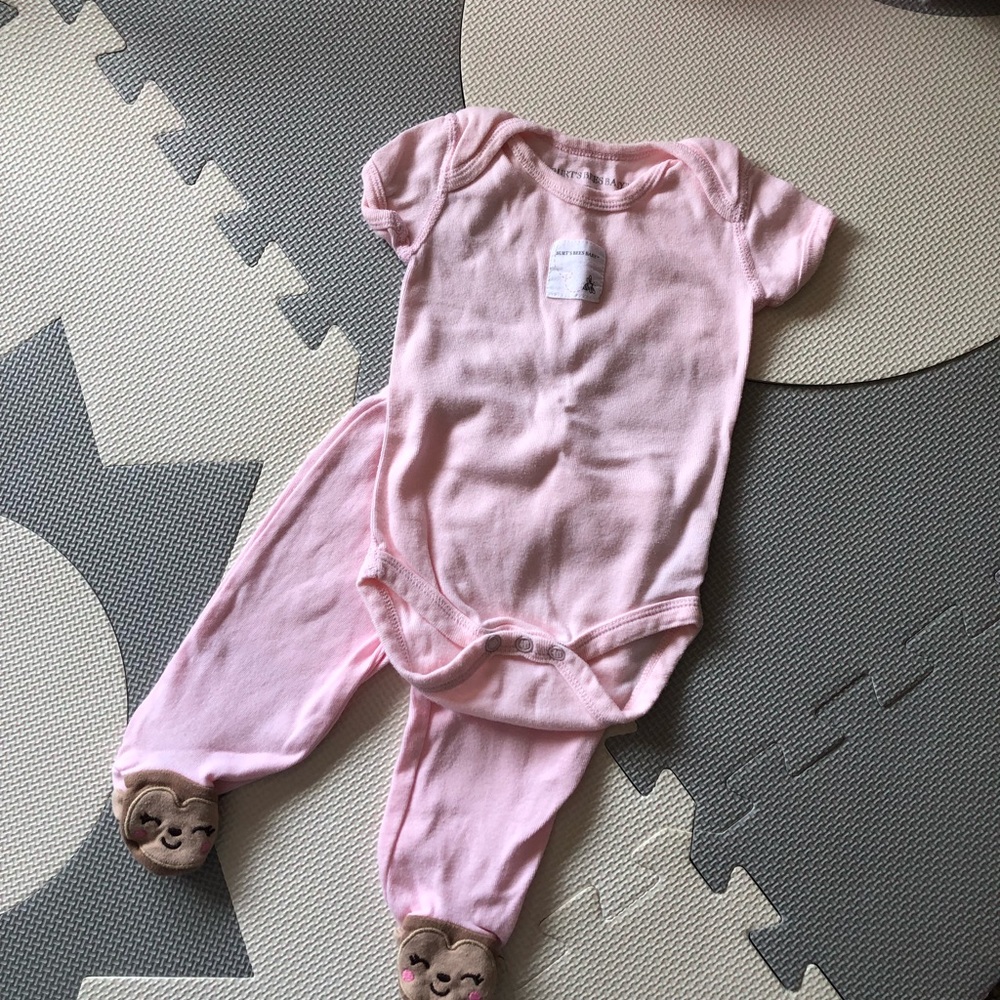 Burt’s Bees Baby Bodysuit and Pants Set